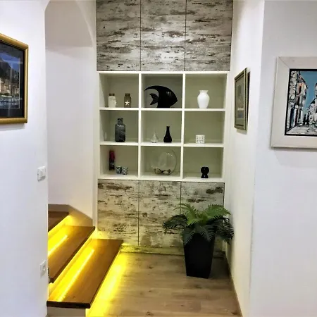 Apartment Old Town Ivo Makarska