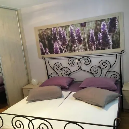 Old Town Ivo Apartment Makarska